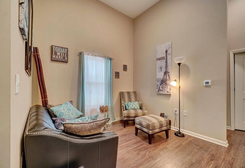 Holley Pointe Apartments, 622 Effingham St, Portsmouth, VA RentCafe